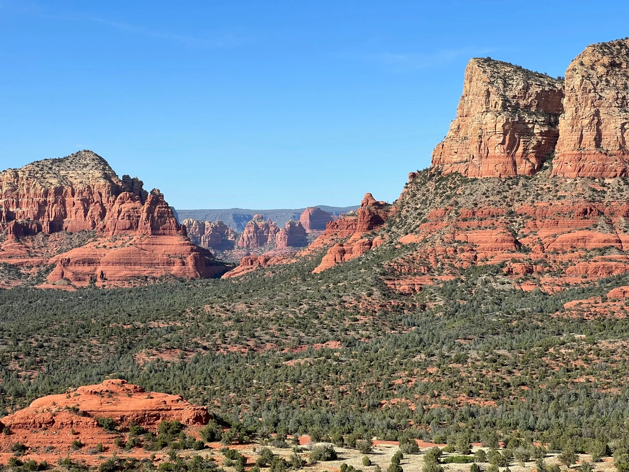 A photo of mountains in Sedona, Arizona
